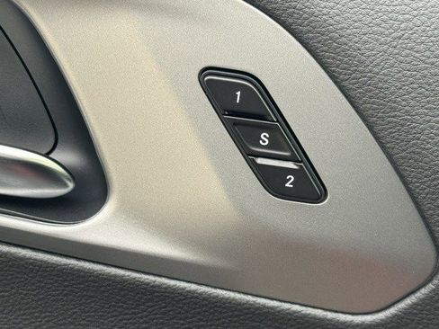 New 2026 Chrysler Pacifica Select image 10