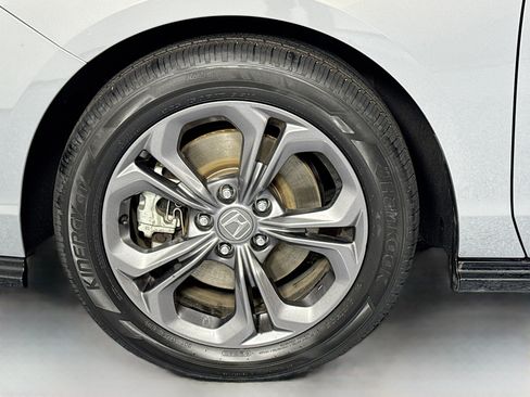 Certified 2024 Honda Accord EX-L image 30