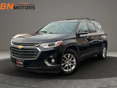 Used 2018 Chevrolet Traverse LT
