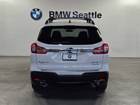 Used 2021 Subaru Ascent Limited w/ Technology Package image 4