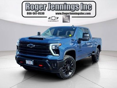 Used 2025 Chevrolet Silverado 2500 LT w/ Trail Boss Package