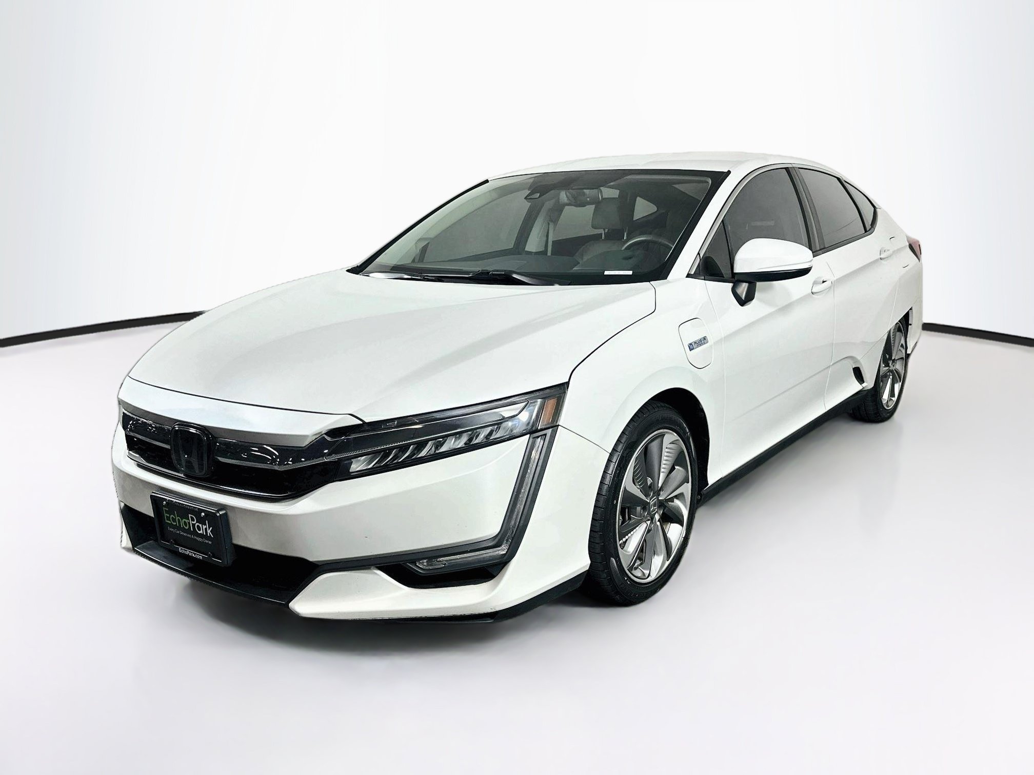 Used 2019 Honda Clarity Plug-In Hybrid image 3