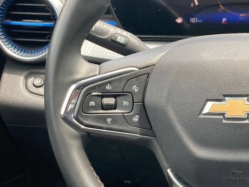Used 2024 Chevrolet Trax LT w/ Driver Confidence Package FWD image 13