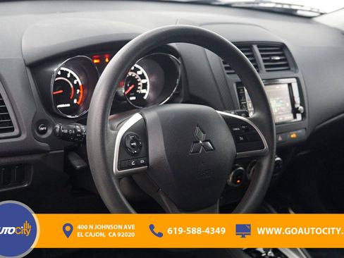 Used 2025 Mitsubishi Outlander Sport ES image 18