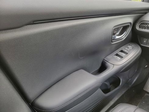 New 2026 Honda HR-V EX-L image 29