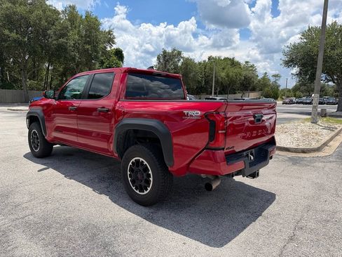 Used 2024 Toyota Tacoma TRD Off-Road AWD/4WD image 5