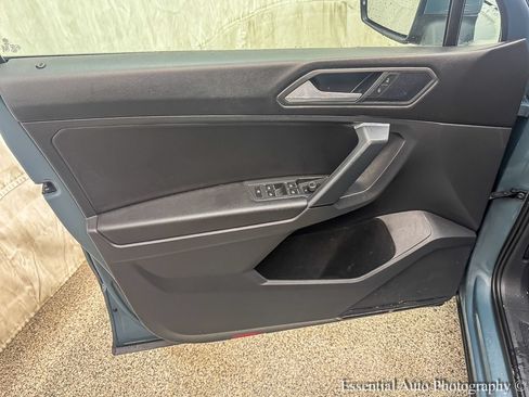Used 2019 Volkswagen Tiguan SE w/ Panoramic Sunroof Package AWD/4WD image 20