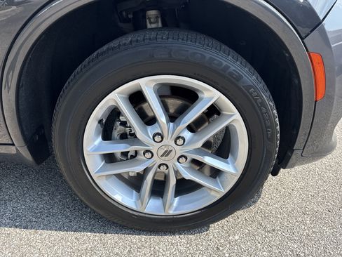 Used 2024 Dodge Durango GT AWD/4WD image 13