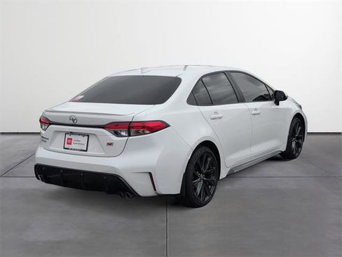 Certified 2025 Toyota Corolla SE image 27