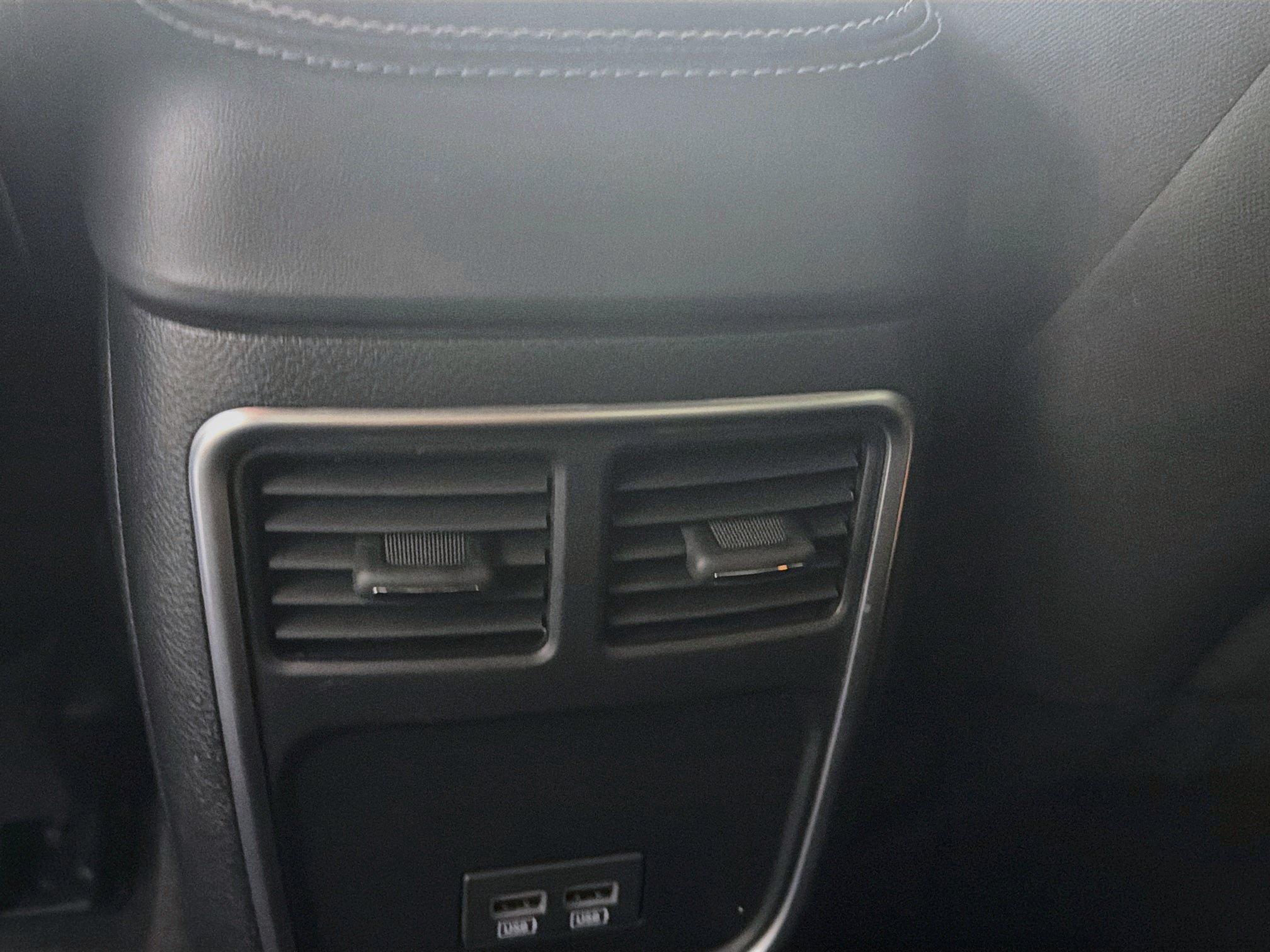 Used 2023 Dodge Charger SXT RWD image 25