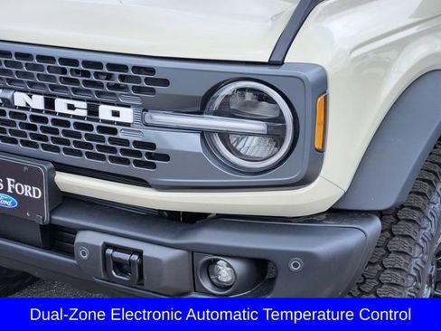 New 2026 Ford Bronco Badlands AWD/4WD image 8