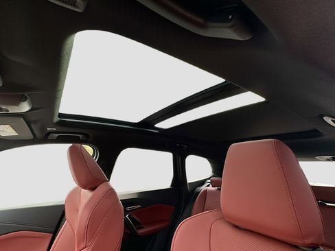 New 2026 BMW X1 xDrive28i w/ Convenience Package image 16