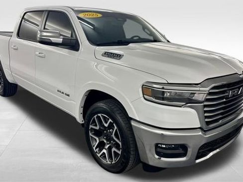 Used 2025 RAM 1500 Laramie RWD image 3