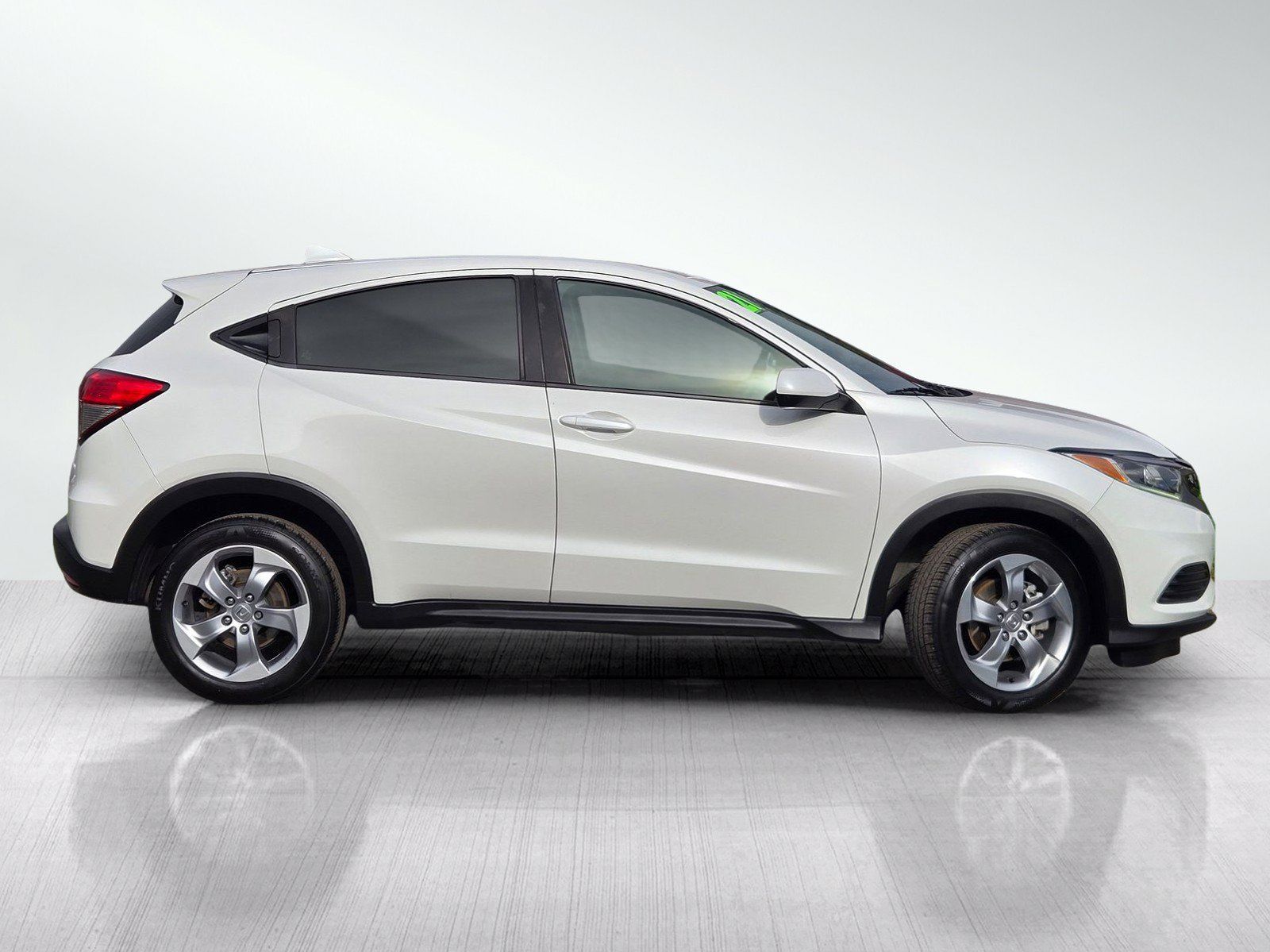 Used 2021 Honda HR-V LX image 3