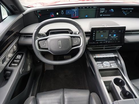 Used 2024 Lincoln Nautilus Reserve w/ Equipment Group 203A image 23