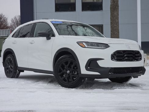 Certified 2023 Honda HR-V Sport image 2