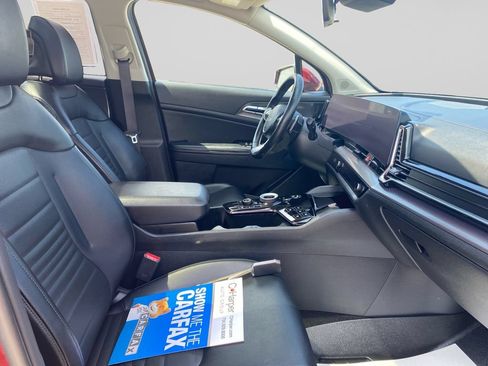 Certified 2025 Kia Sportage SX Prestige AWD/4WD image 11