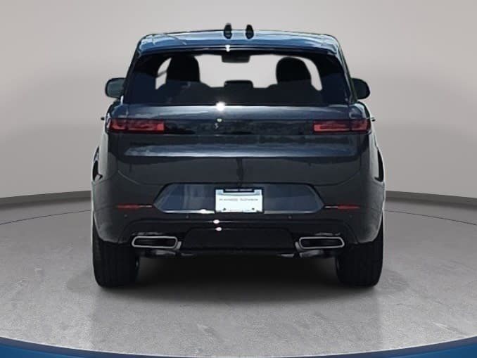 New 2026 Land Rover Range Rover Sport Dynamic SE AWD/4WD image 6
