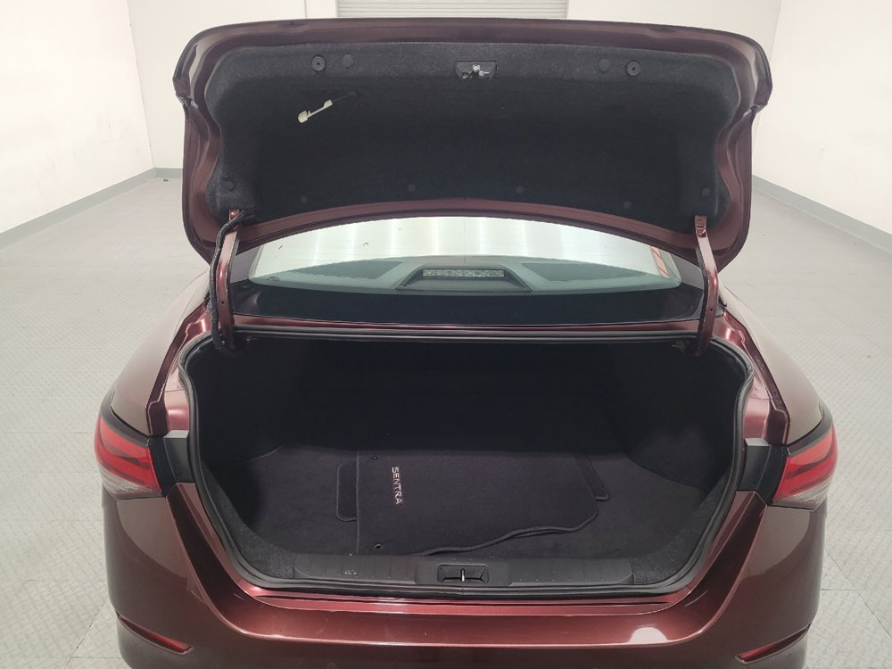 Used 2021 Nissan Sentra SV FWD image 29