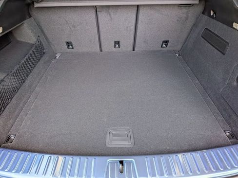 Certified 2025 Porsche Cayenne S AWD/4WD image 24