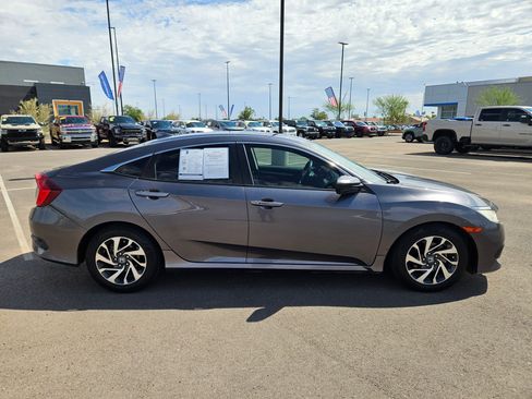 Used 2017 Honda Civic EX image 6