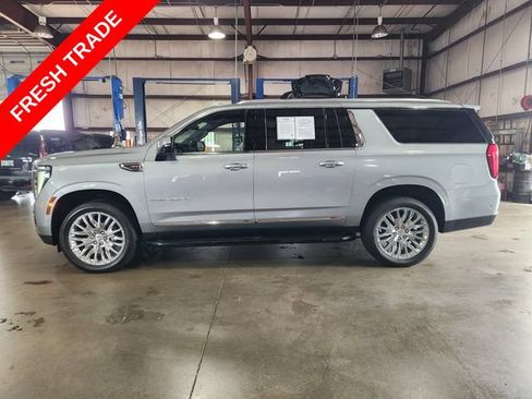 Used 2025 GMC Yukon XL Elevation w/ Technology Package RWD image 4
