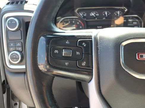 Used 2020 GMC Sierra 1500 SLT RWD image 24