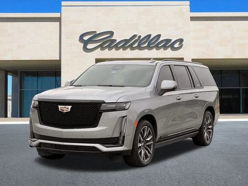 Certified 2023 Cadillac Escalade ESV Sport w/ Touring Package image 10