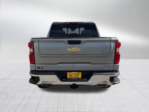 Used 2025 Chevrolet Silverado 1500 LTZ w/ LTZ Premium Package AWD/4WD image 8