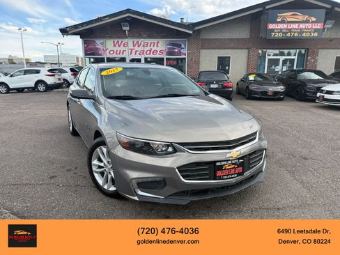 Used 2017 Chevrolet Malibu LT FWD image 1