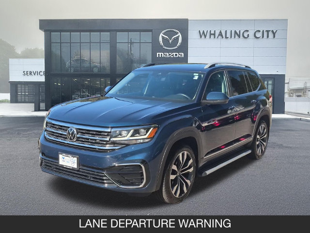 Used 2021 Volkswagen Atlas SEL R-Line w/ Atlas Adventure Package AWD/4WD image 3