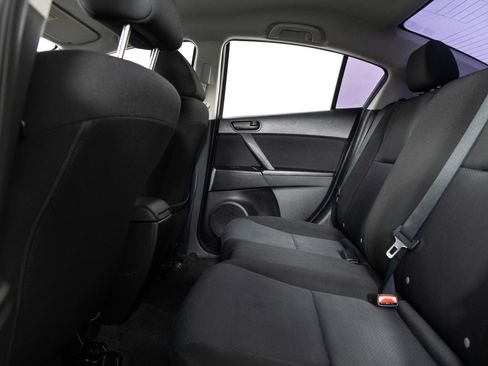 Used 2011 MAZDA MAZDA3 i Sport image 18