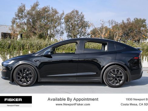 Used 2024 Tesla Model X image 5