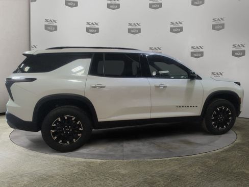 Used 2025 Chevrolet Traverse Z71 w/ Driver Confidence Package image 6