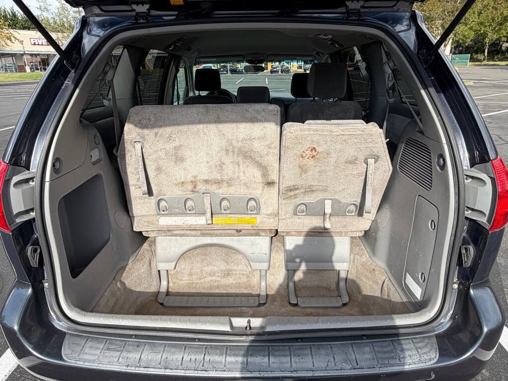Used 2007 Toyota Sienna CE FWD image 17