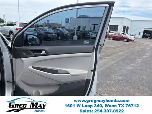 Used 2018 Hyundai Tucson SE FWD image 28