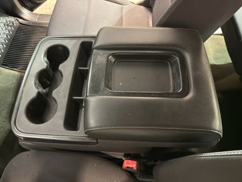 Used 2018 Chevrolet Silverado 1500 LT w/ All Star Edition image 18