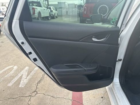 Used 2021 Honda Civic Sport image 7