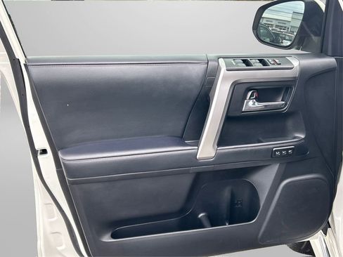Used 2021 Toyota 4Runner Limited image 21