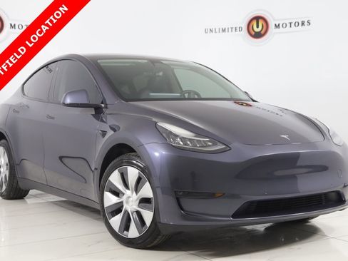 Used 2022 Tesla Model Y Long Range image 1