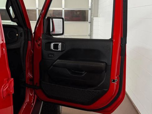 Used 2024 Jeep Wrangler Unlimited Rubicon 392 AWD/4WD image 45