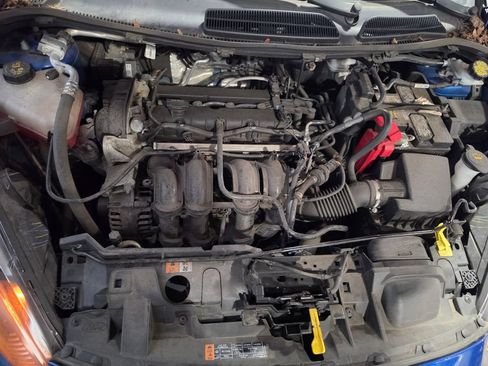 Used 2019 Ford Fiesta SE w/ Equipment Group 201A FWD image 9