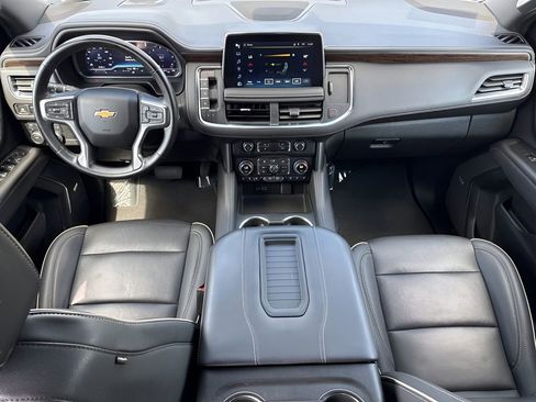 Used 2023 Chevrolet Suburban Premier AWD/4WD image 15