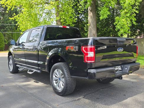 Used 2018 Ford F150 XL w/ Equipment Group 101A Mid AWD/4WD image 4