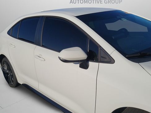 Used 2023 Toyota Corolla SE FWD image 10