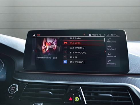 Used 2023 BMW 530i w/ M Sport Package image 37