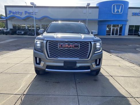 Used 2024 GMC Yukon Denali image 3
