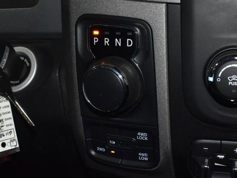 Certified 2016 RAM 1500 Express AWD/4WD image 17