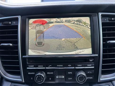 Used 2015 Porsche Panamera GTS image 49
