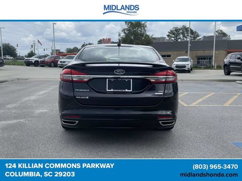 Used 2017 Ford Fusion SE w/ Equipment Group 201A FWD image 5
